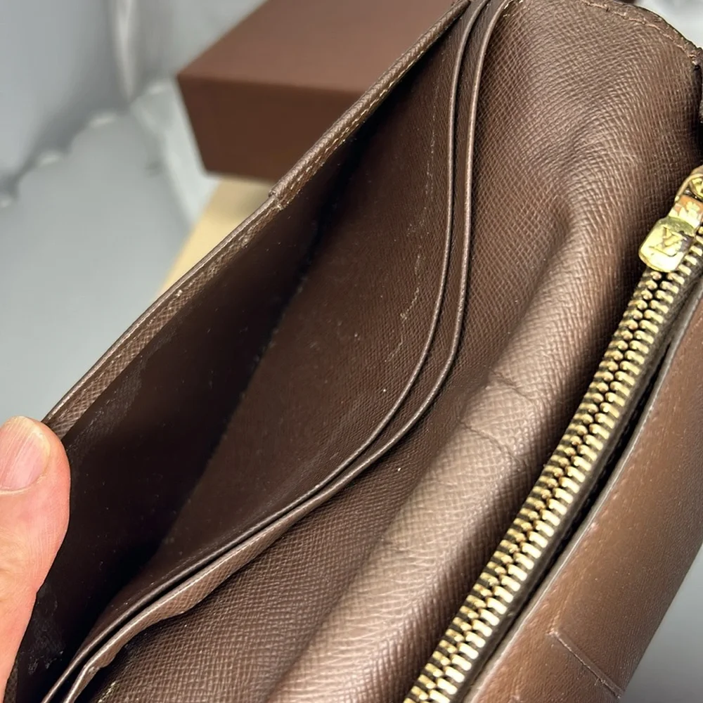 Louis Vuitton LOUIS VUITTON Wallet